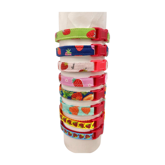 Strawberry Breakaway Cat Collar