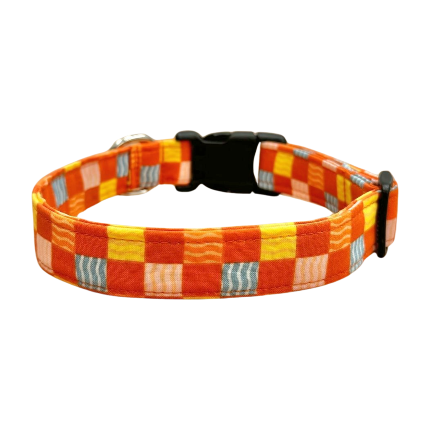 Beachy Checkered Dog Collar