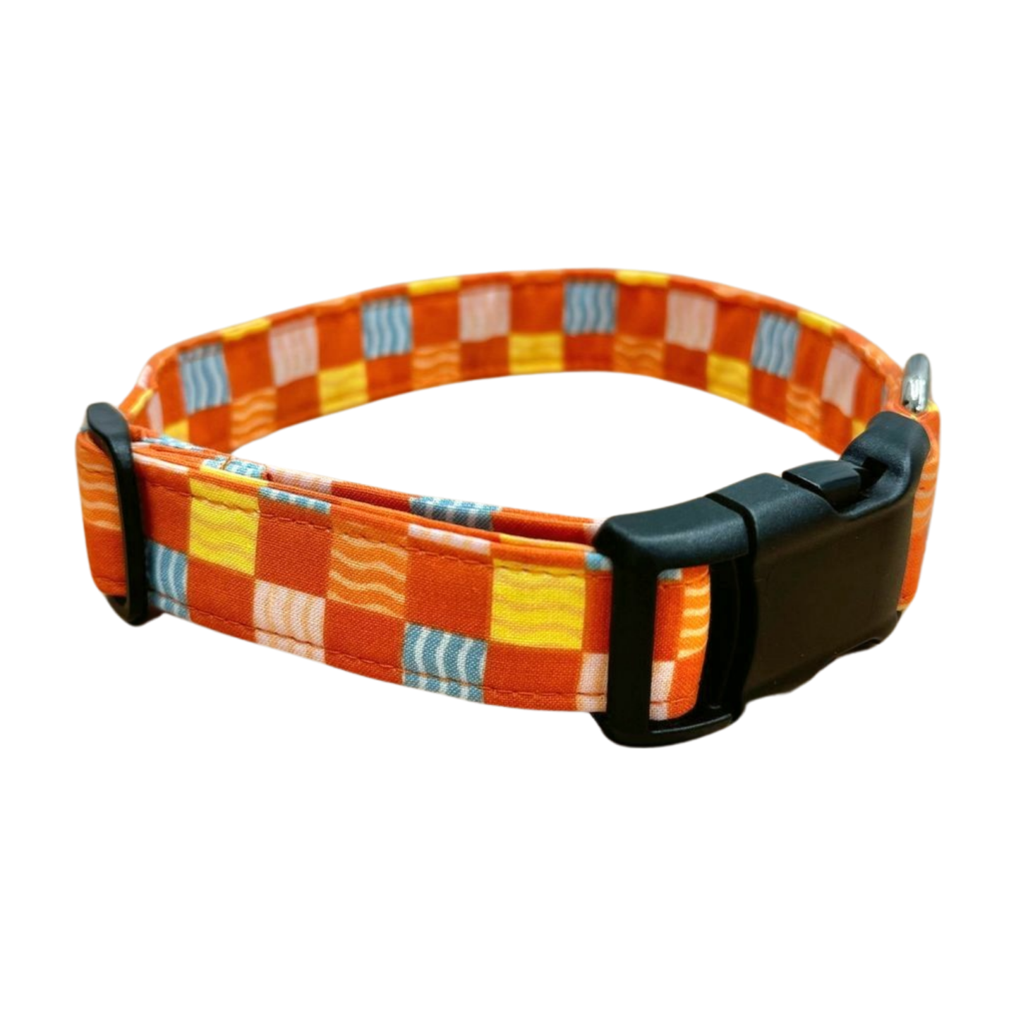 Beachy Checkered Dog Collar